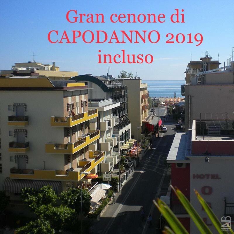 Hotel Nova Dhely Rimini Exteriér fotografie